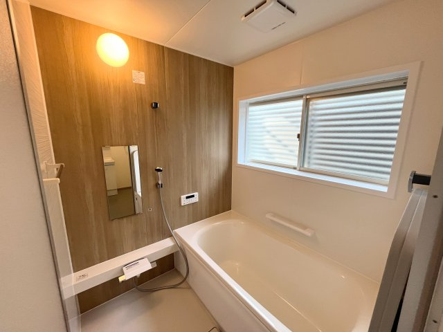 亘理郡亘理町吉田字上塚　中古住宅の浴室|お風呂で日々の疲れを落としましょう