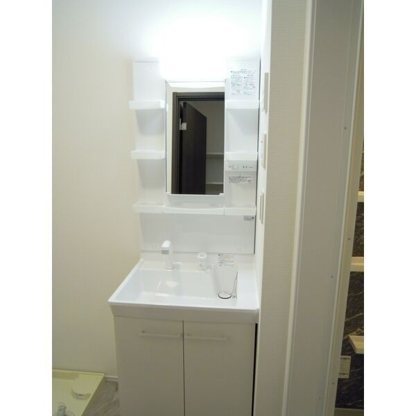 【新築】filo(フィーロ)B の独立洗面台