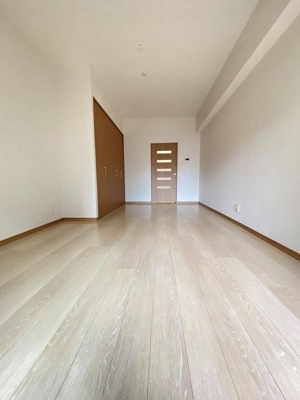 【寝室】 | ロイヤルコンフォート渡辺通