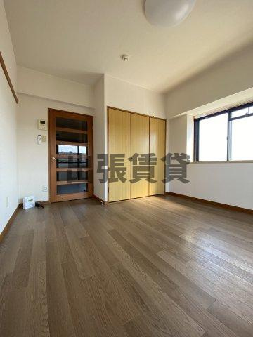 仲介手数料0円！！DOLL HOUSE 又穂の洋室