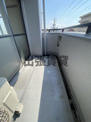 仲介手数料0円！！DOLL HOUSE 又穂のバルコニー