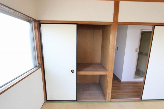 レジデンス遠若の収納