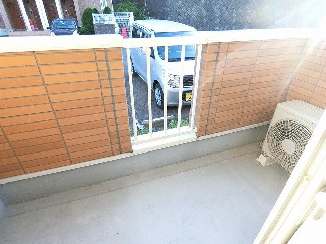 フィオーレ勝山Ａのバルコニー