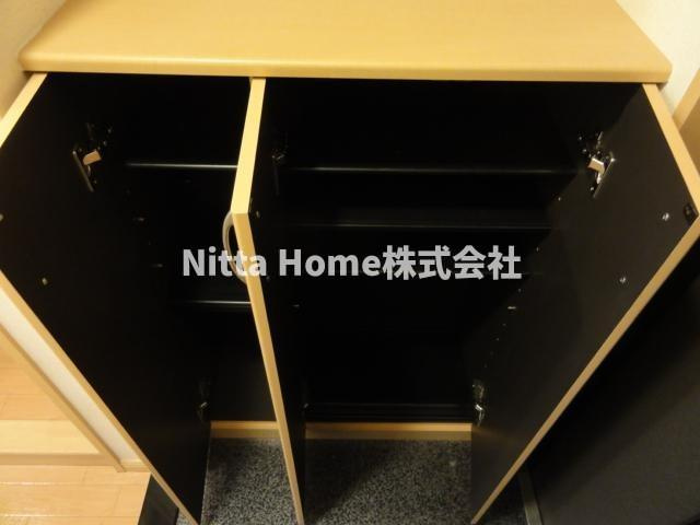 ラピュタのその他共用部分|シューズボックス付きで整理整頓もバッチリ(*^^)v