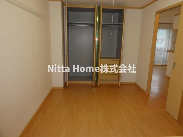 ラピュタの洋室|独立した洋室６帖です◆