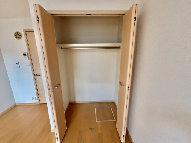 サン クレメントAの収納