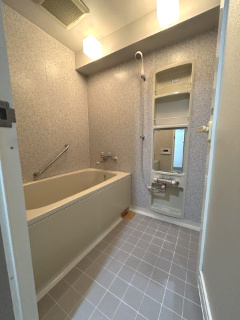 【浴室】 | ライオンズガーデン横浜蒔田 | 体を温めることによる血行促進、疲労回復、リラックス効果、そして免疫力向上があります。