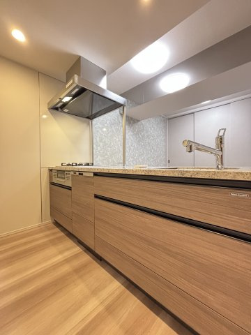 ルジェンテ上野松が谷のキッチン