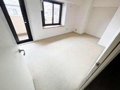 【洋室】 | ダイアパレス湘南台 | 落ち着いた色調の洋室です