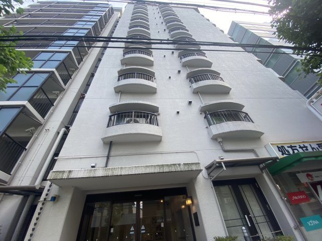 ドルミ四条大宮の外観