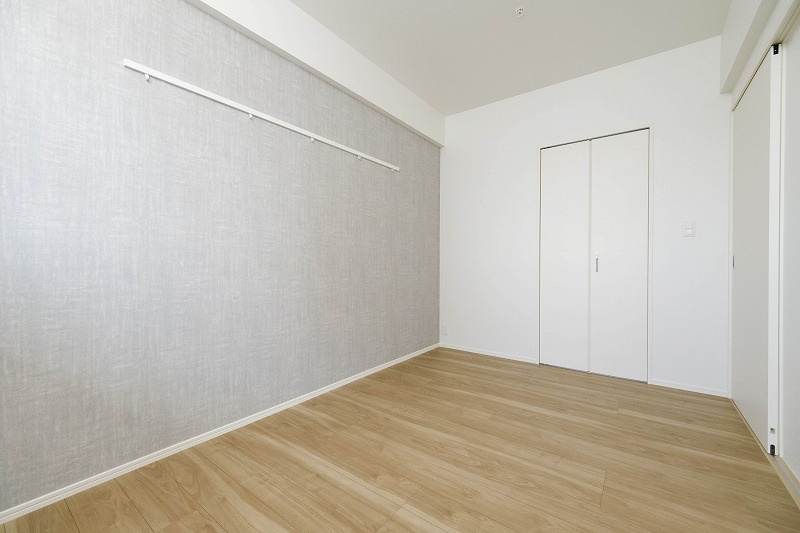 新品家具付きマンション築港本町20(KaGood福岡)の居間・リビング