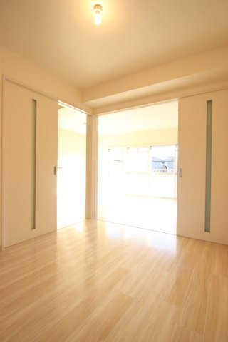 幸和ハイツの寝室|現状優先です。