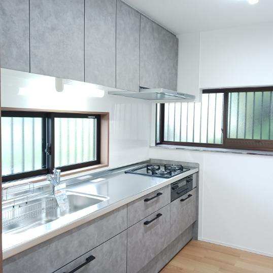 キッチンでお料理をお楽しみください