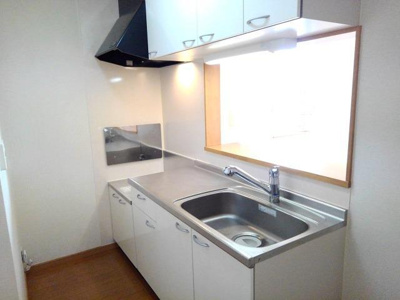 【キッチン】 | アクティブ・ウィングⅠ | キッチンでお料理をお楽しみください