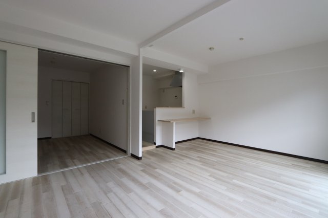 幸和ハイツの居間・リビング