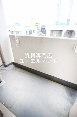 【バルコニー】 | アーデン千里中央 | バルコニー付きで採光＆風通し良好！