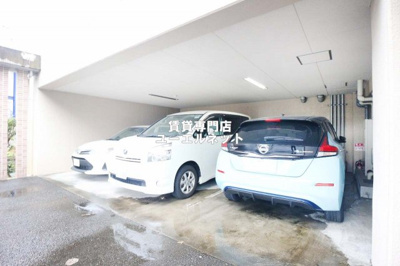 【駐車場】 | アーデン千里中央 | 敷地内駐車場あり◎