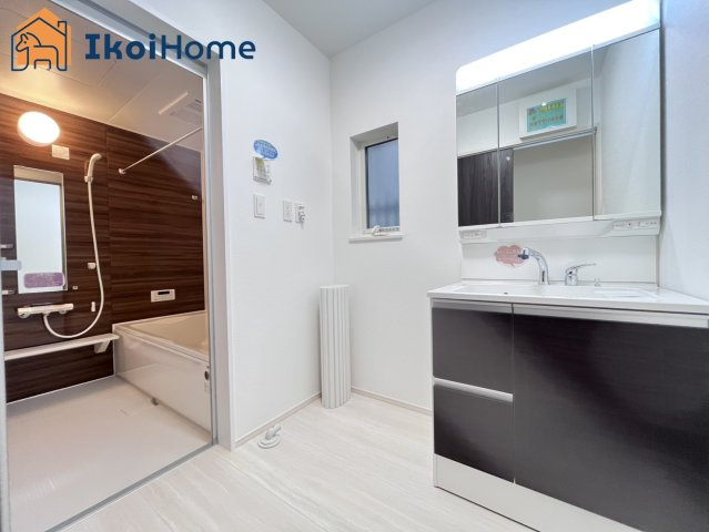 神戸市西区池上1丁目　新築戸建の洗面所|◆同社施工例◆畳２枚分の一般的な洗面室です。追加で収納棚等を付けると大変便利です。