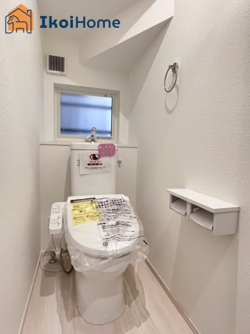 神戸市西区池上1丁目　新築戸建のトイレ|◆同社施工例◆1階・2階にウォシュレット、暖房便座、脱臭機能を標準装備のトイレを完備！