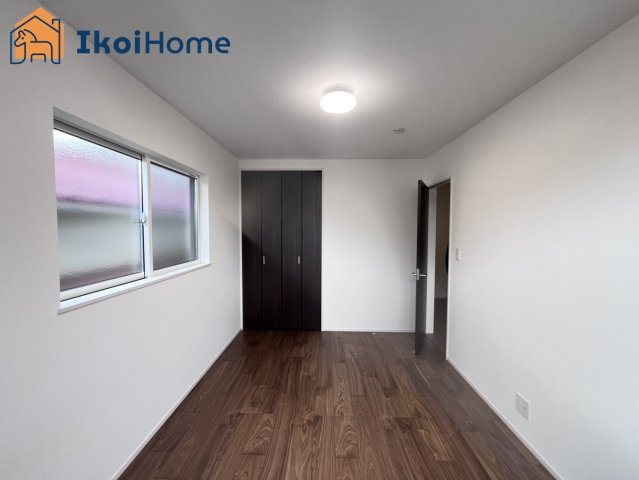 神戸市西区池上1丁目　新築戸建の寝室|◆同社施工例◆弊社独自の「自己資金0円プラン」もございます。お気軽にお問い合わせくださいませ。