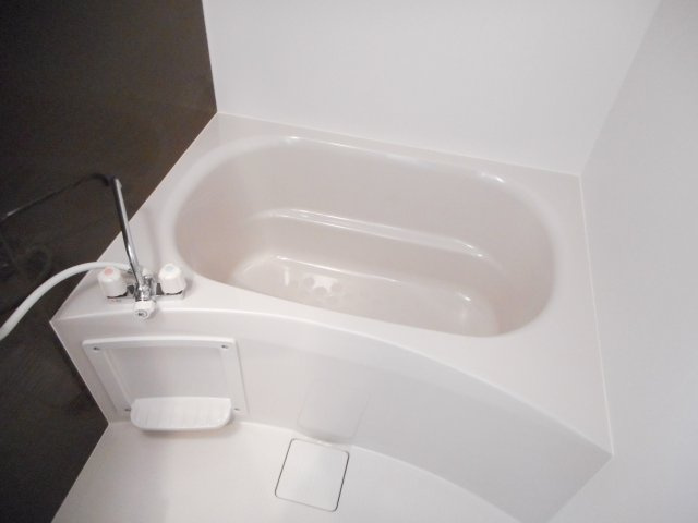 メーサ神明町の浴室|浴槽です