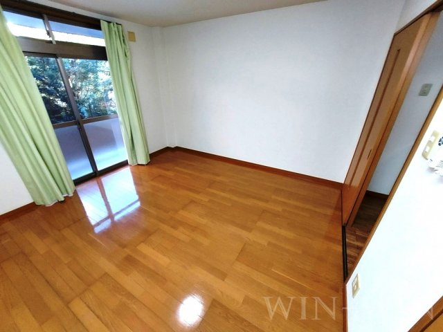 キャッスルカタバミの居間・リビング