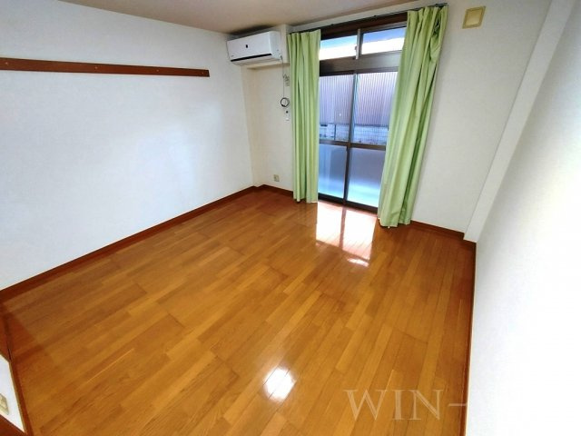 キャッスルカタバミの居間・リビング