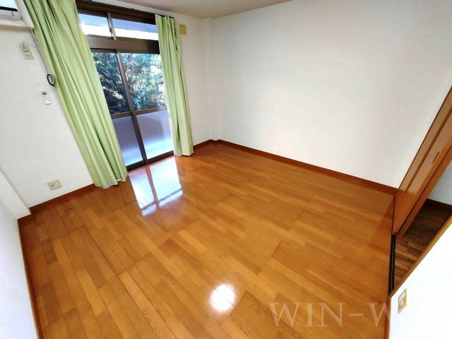 キャッスルカタバミの居間・リビング