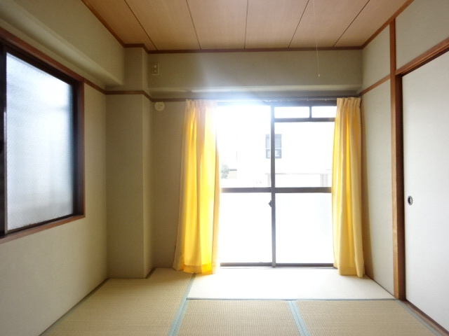 ミクロハイムの子供部屋