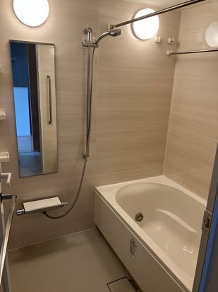 クリオ大島の浴室