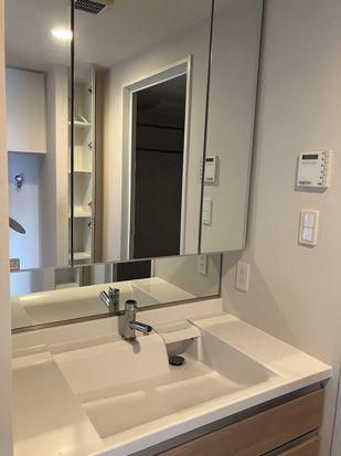 クリオ大島の独立洗面台