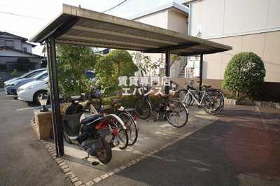 【その他共用部分】 | グランドール駿河台 | 駐輪場です