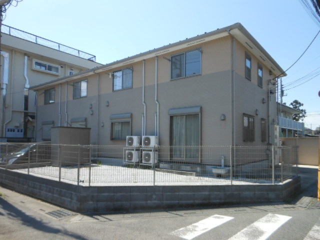 ヴェルデ越谷の外観