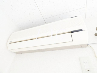 【設備】 | ドエル・ウッズ | エアコンです。