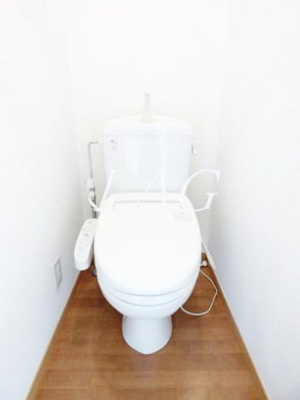 【トイレ】 | ドエル・ウッズ | トイレです。