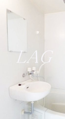 【洗面所】 | ドエル・ウッズ | 洗面台です。