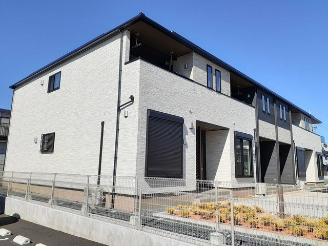 カーサ・イリーデⅡの外観|2階建てアパートです