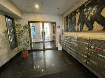 【エントランス】 | パレユニオン鶴ヶ丘