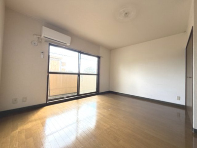 【居間・リビング】 | ラ・セゾン城北