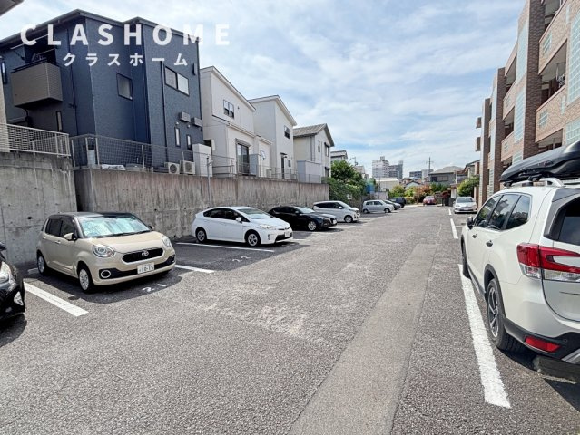 パルティール　　刈谷市近郊の賃貸ならクラスホーム刈谷店の駐車場