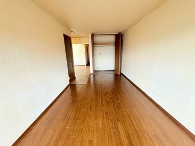 【洋室】 | タウンハイツ嵐山