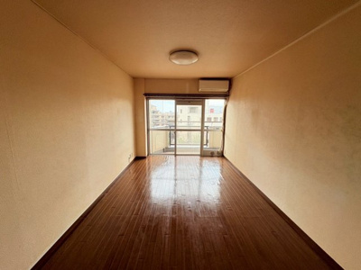 【洋室】 | タウンハイツ嵐山