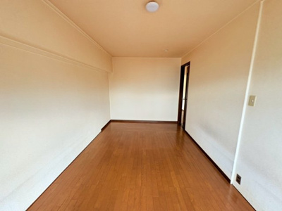 【洋室】 | タウンハイツ嵐山