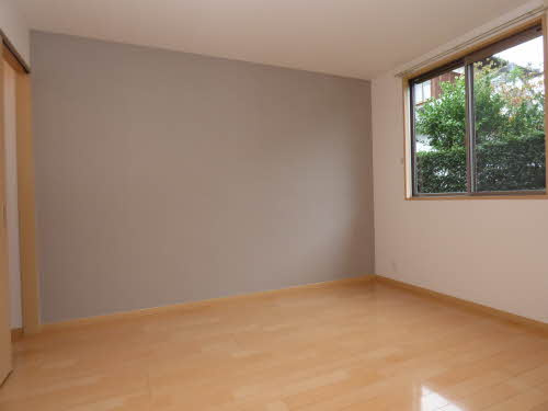 シャーメゾン小森野　Ｂ棟の寝室|風通しも良い寝室です☆