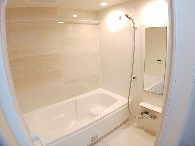 Ｌｅｉ（レイ）ｂの浴室