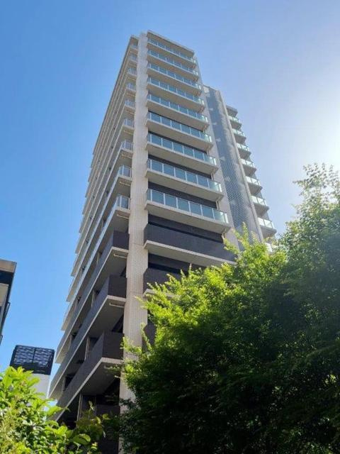 ガレリア東新宿の外観|14階建の外観です