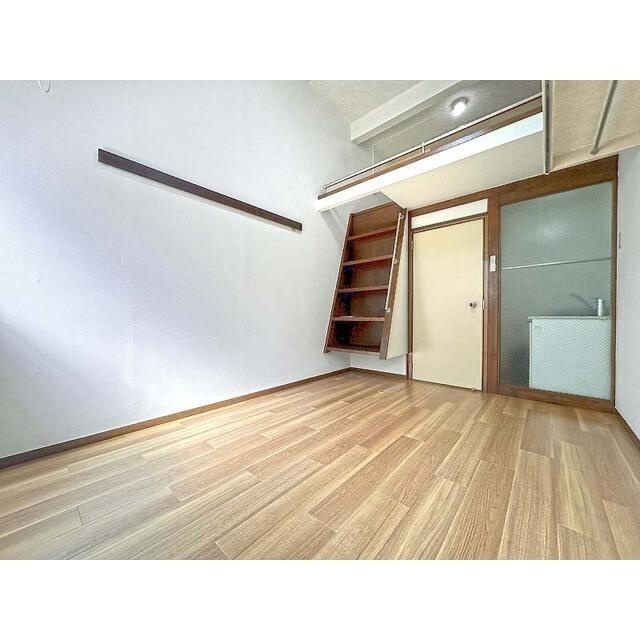 ロフトスペース付きのお部屋です