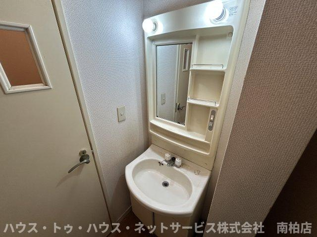 コーポラスの洗面所