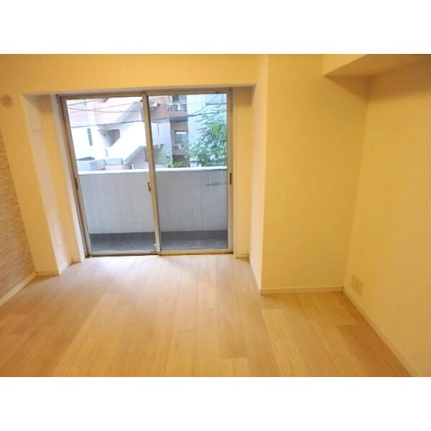 台東区入谷１丁目の賃貸マンション