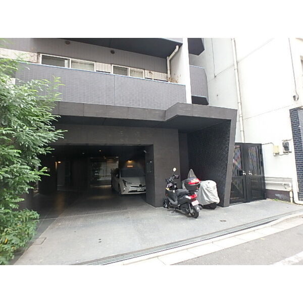 台東区入谷１丁目の賃貸マンション